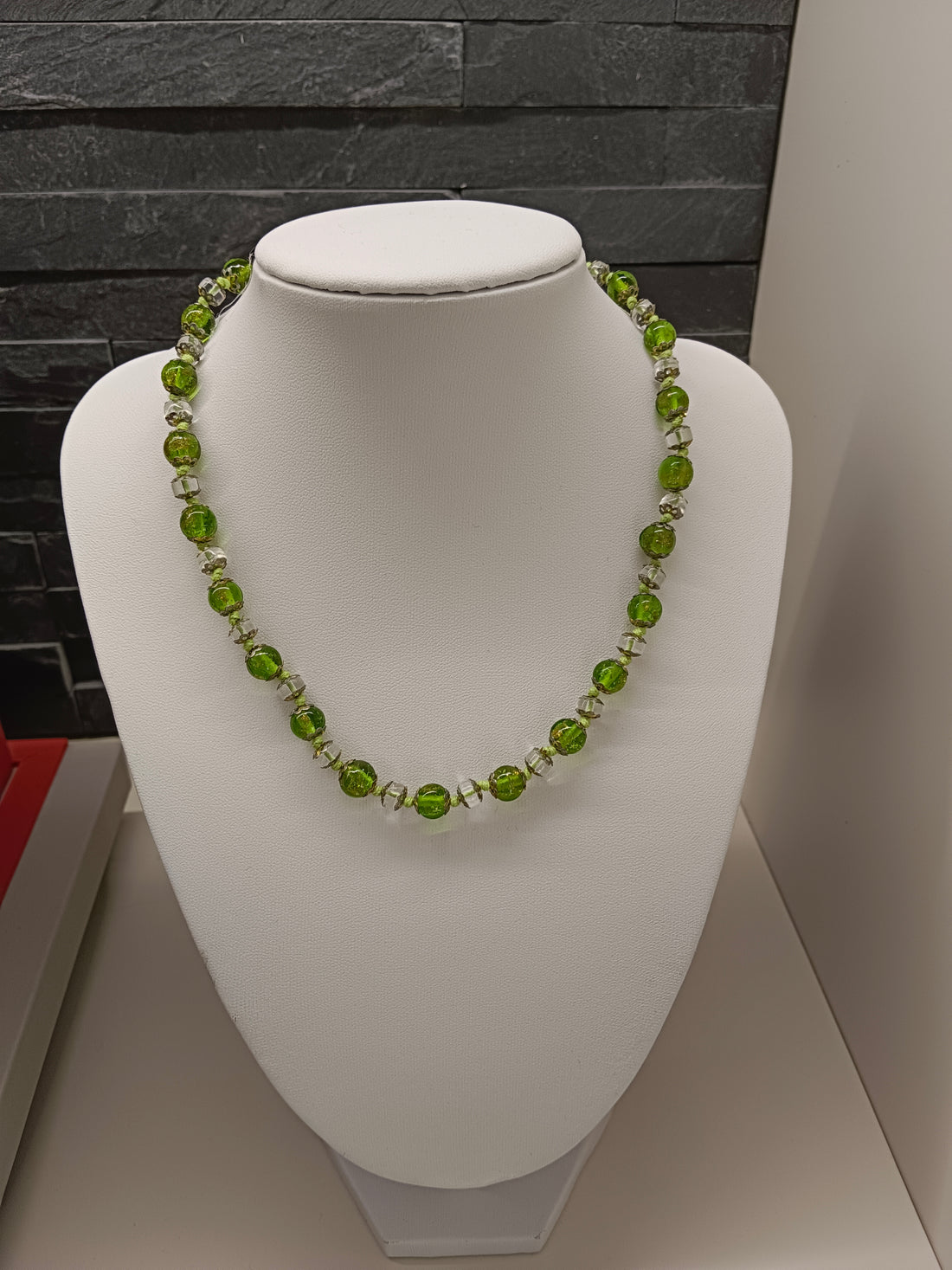 Murano | Collana a sfere con pietre