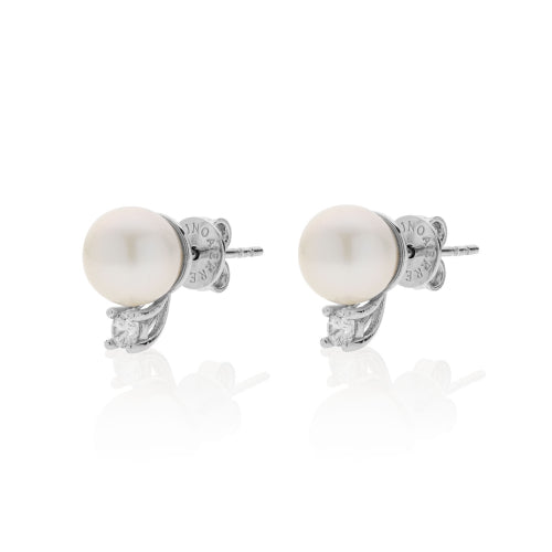 UNOAERRE| Orecchini in argento con perle
