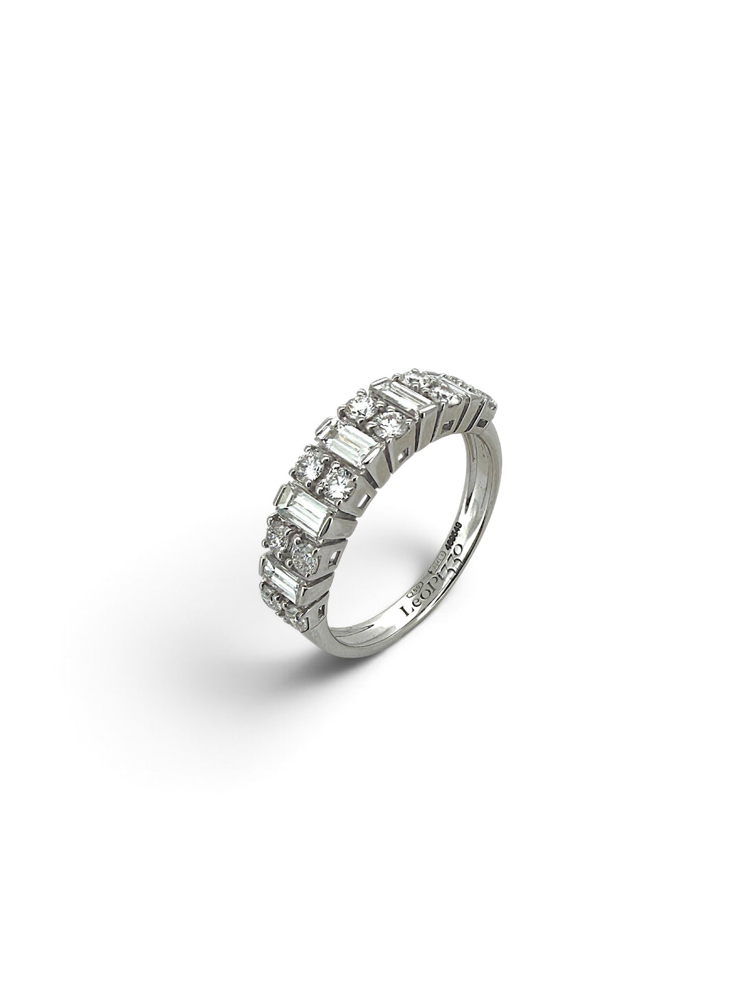 Leo Pizzo | Anello in oro bianco