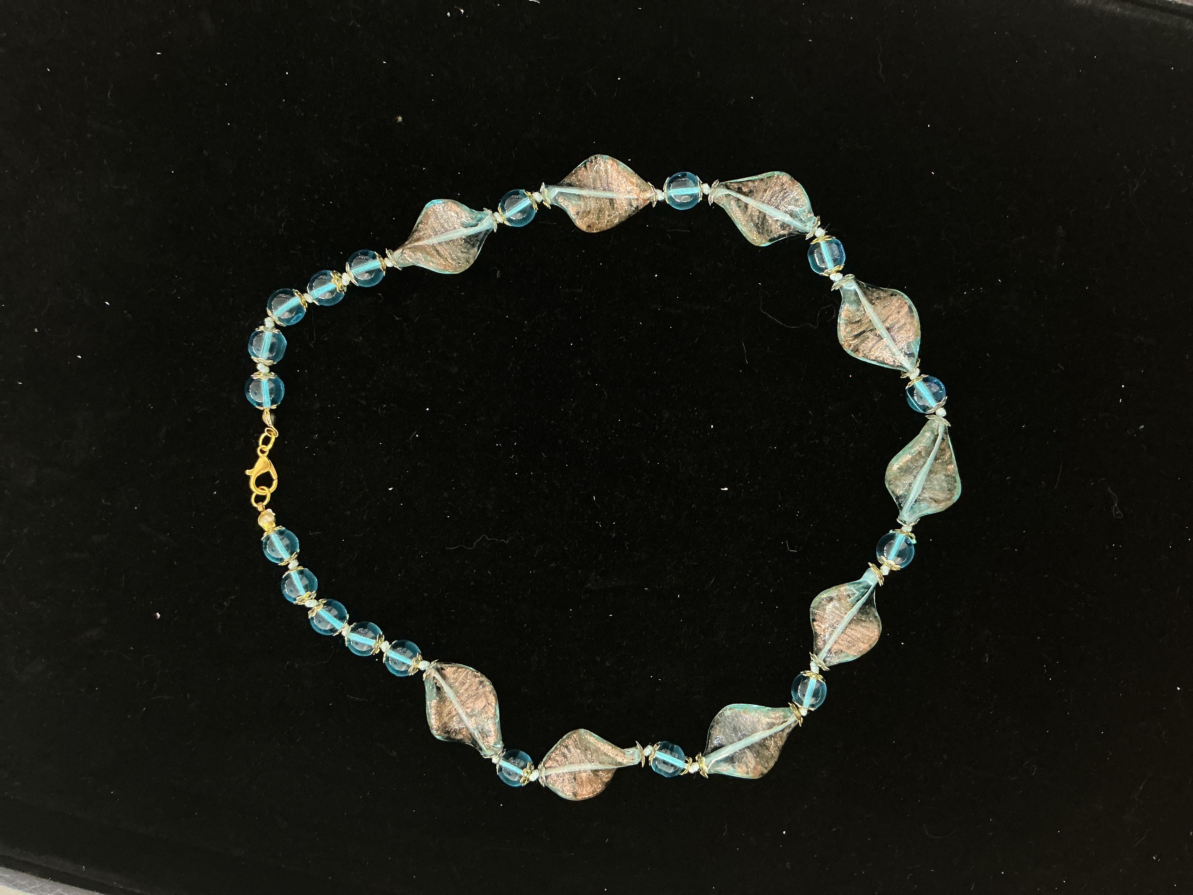 Murano | Collana foglie e perline