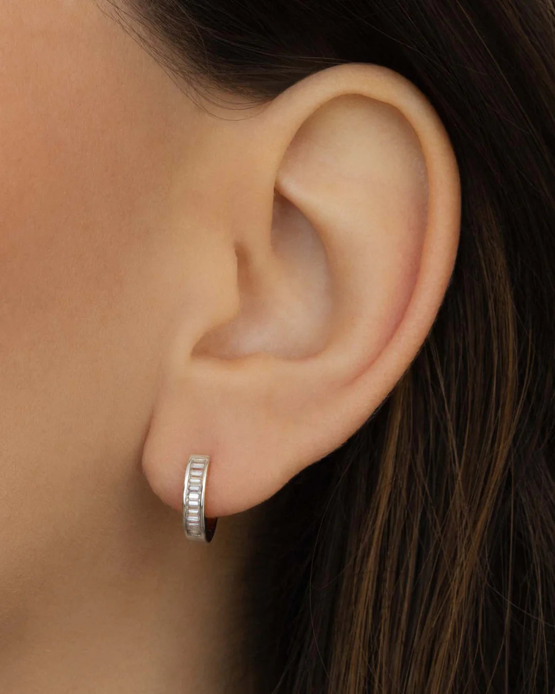 Amabile Jewels | Orecchino Hoop Zirconia