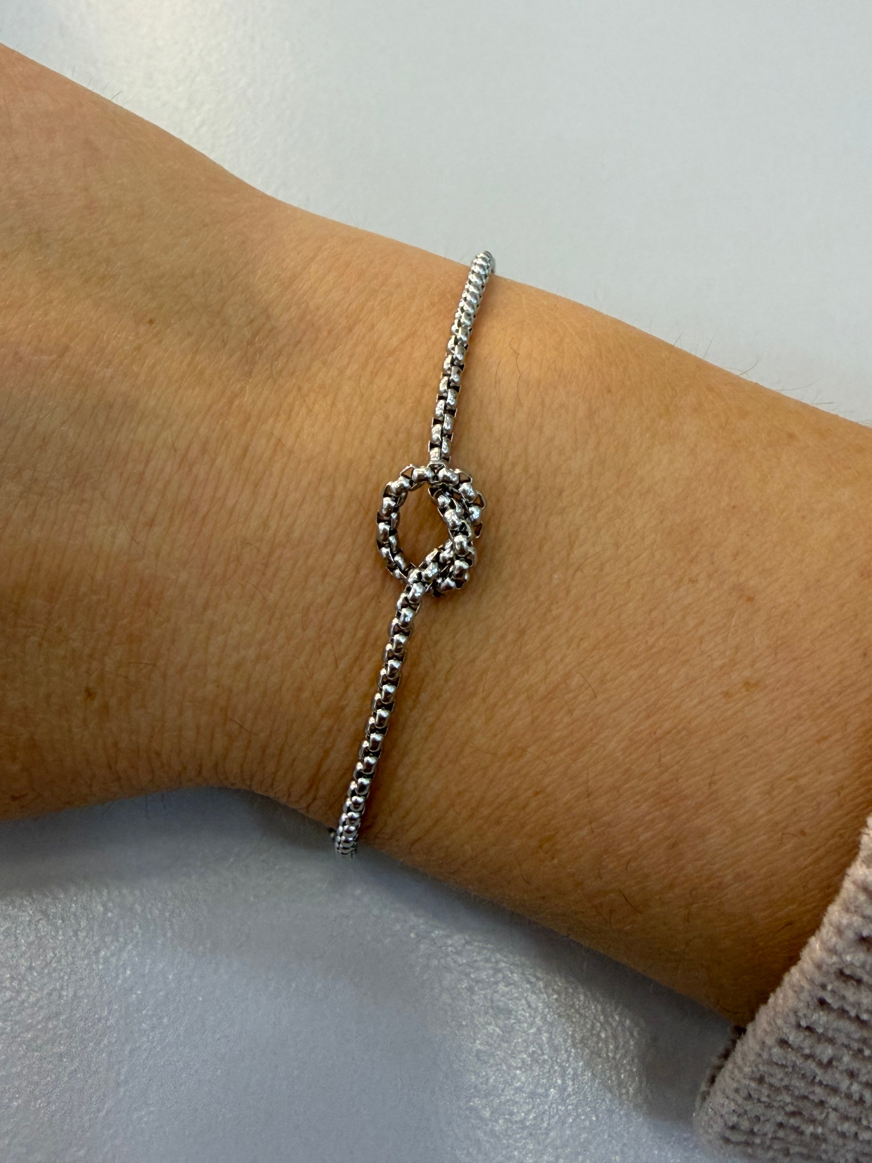 Infinity Card Bracciale Nodo prezzo SPECIALE San Valentino