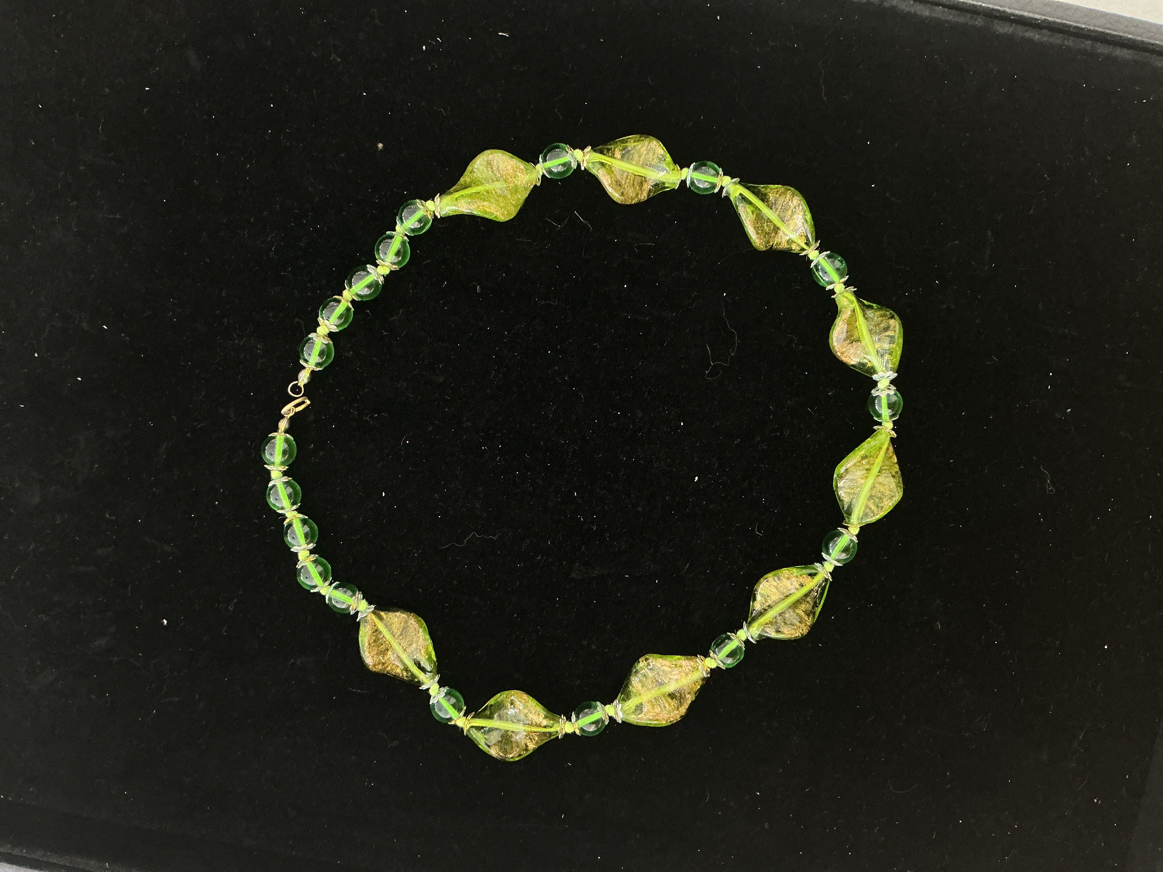Murano | Collana foglie e perline