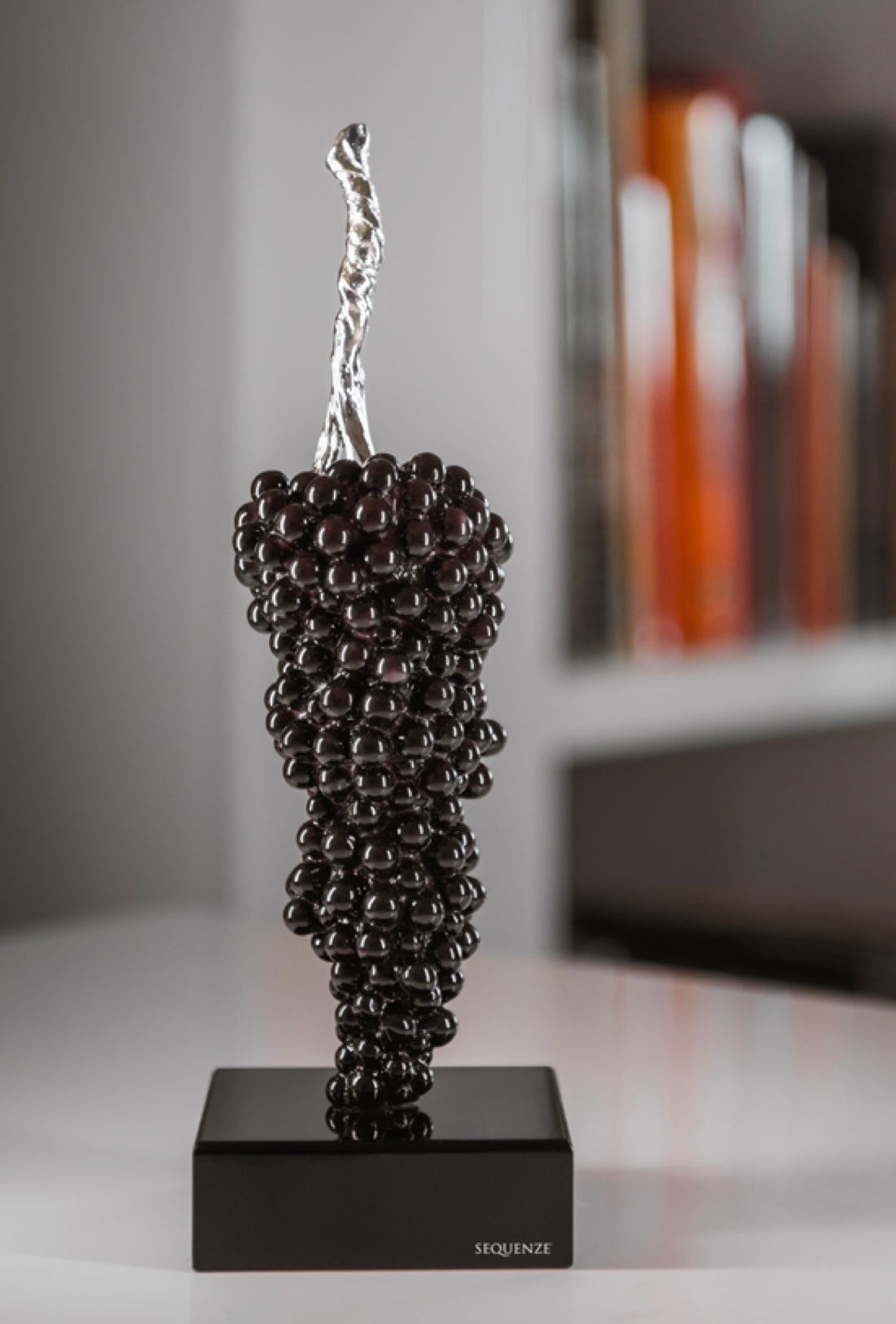 Sequenze | Scultura Uva nera