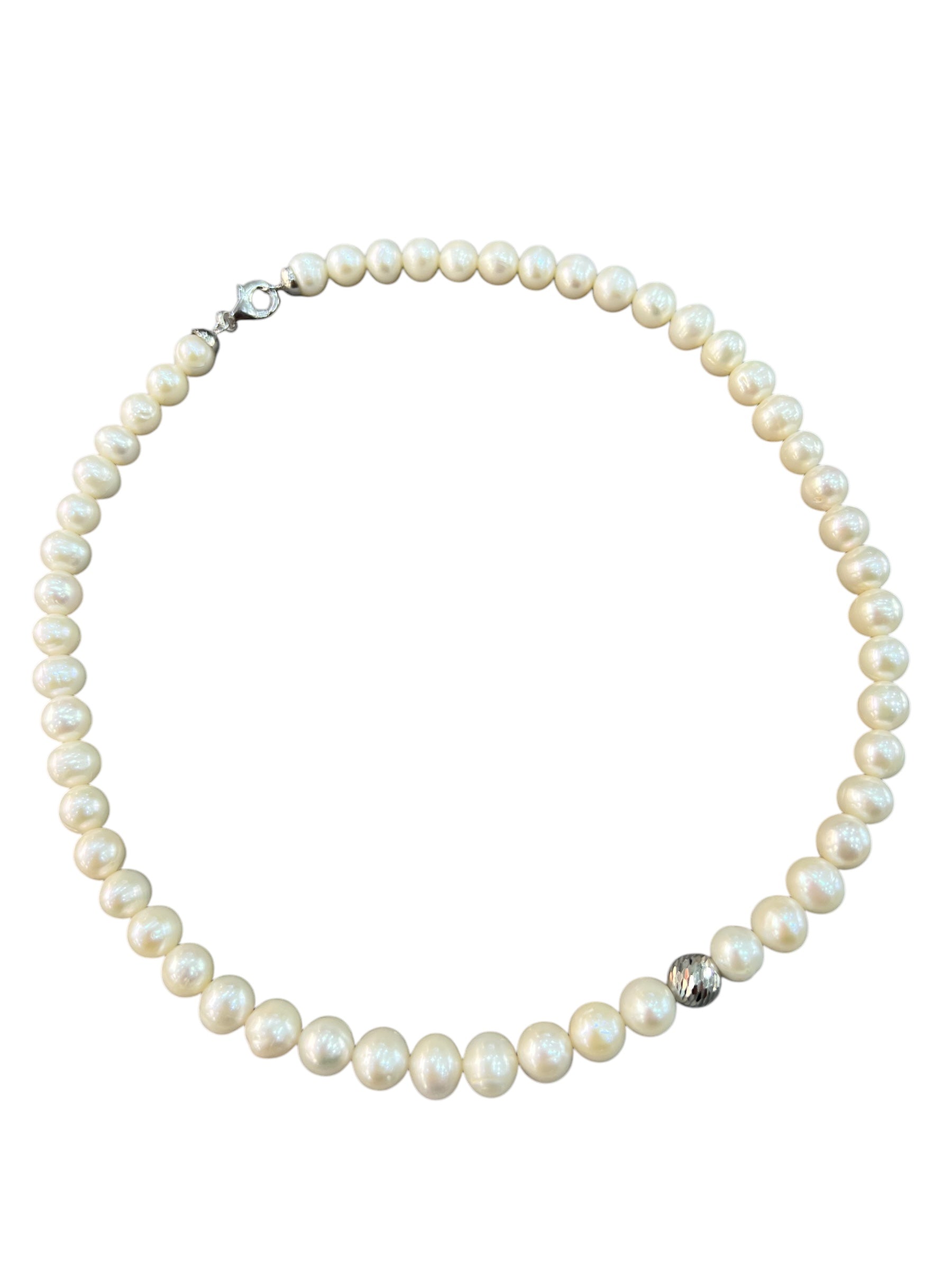 Ellegi Gioielli | Collana di perle con sfera in oro bianco sfaccettata