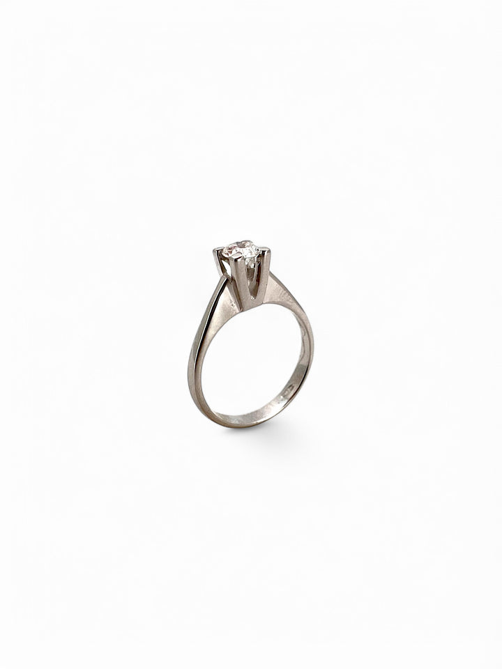 Ellegi Gioielli | Anello solitario 4 griffe con certificazione GIA