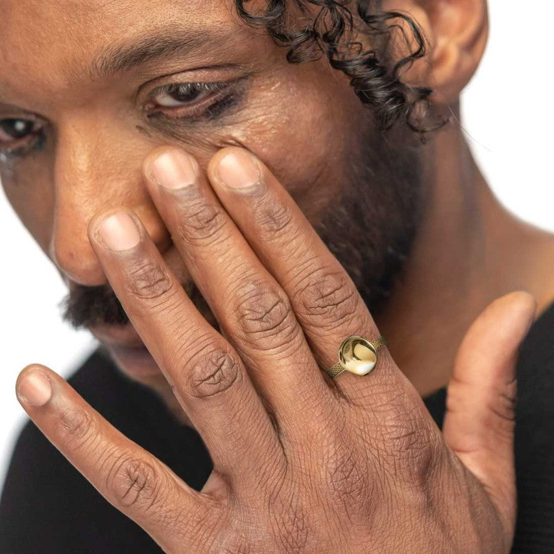 Marlù | Anello con bottone martellato