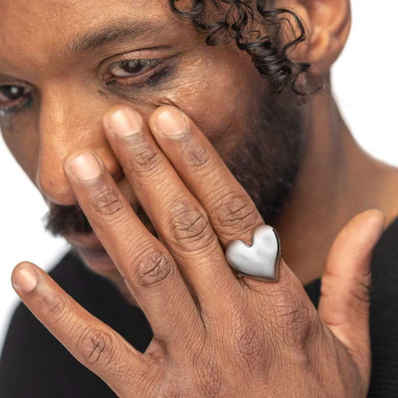 Marlù | Anello doppia fascia con cuore irregolare martellato