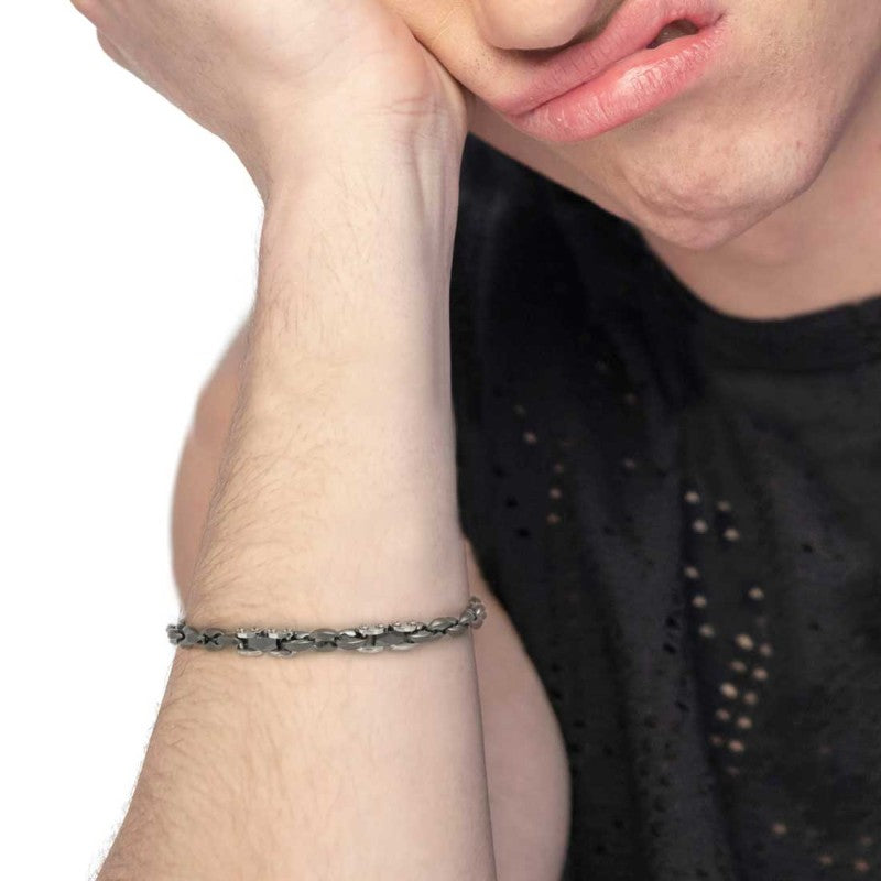 Marlù |Bracciale catena marine con elementi in acciaio con ceramica sfaccettata nera lucida