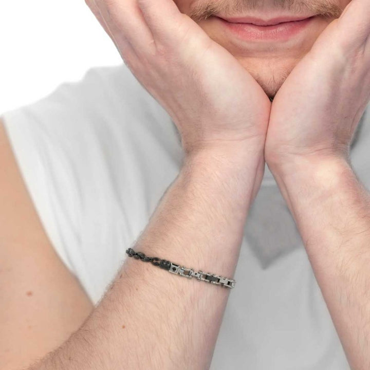 Marlù | Bracciale catena marine e catena con elementi in acciaio e in ceramica sfaccettata nera lucida