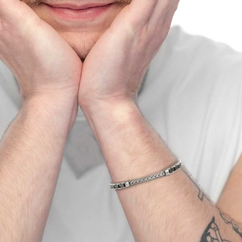 Marlù |Bracciale elementi ceramica sfaccettata nera lucida e centrale con catena foxtail piatta