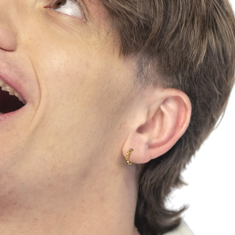 Marlù |Orecchino a cerchio ritorto 1,5 cm trama diamantata