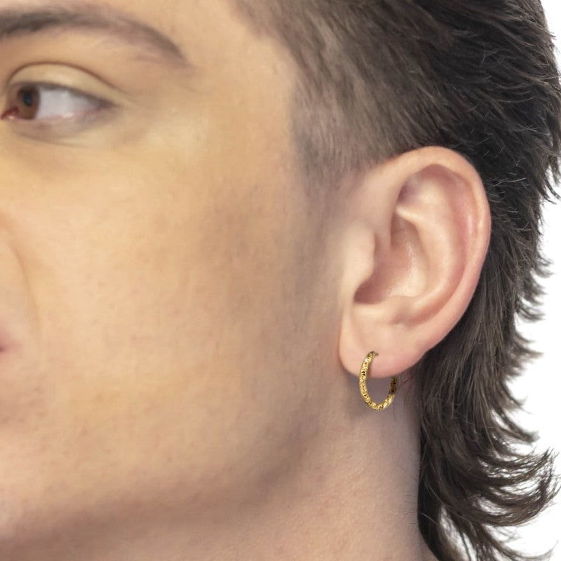 Marlù |Orecchino a cerchio ritorto 2,1 cm trama diamantata