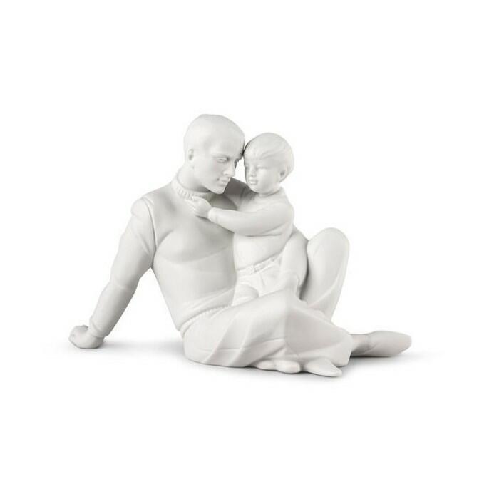 Nao Porcelain | Scultura "Amare E Proteggere"